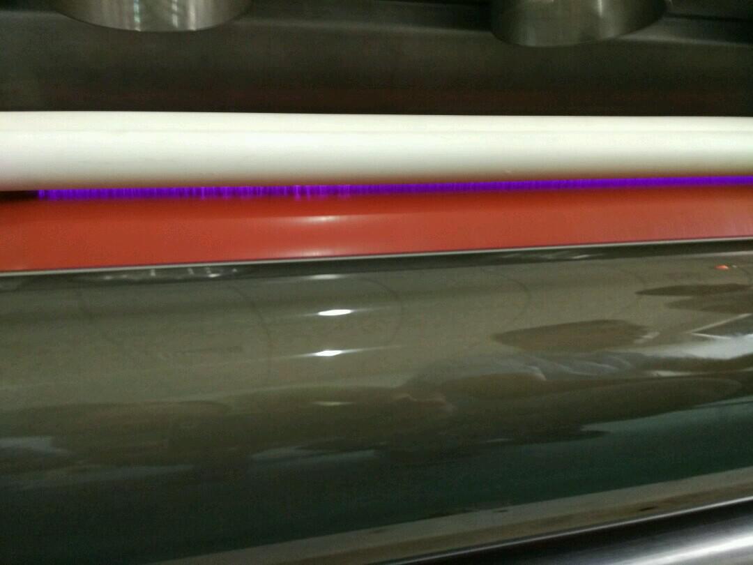 低溫等離子處理技術(shù)處理太陽能背板
