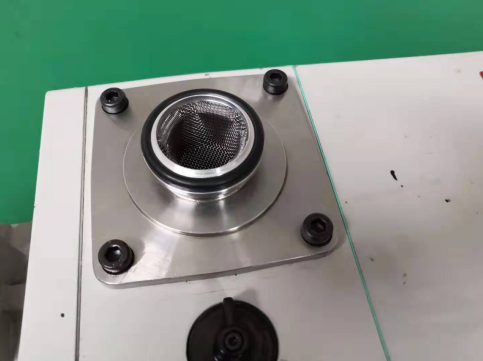 真空型等離子清洗機(jī)真空泵濾網(wǎng)位置-普樂斯等離子表面處理系統(tǒng)